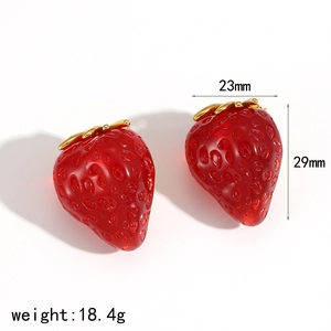 Boucles d'oreilles fraises en acier inoxydable plaqué or 18K avec résine rouge vif