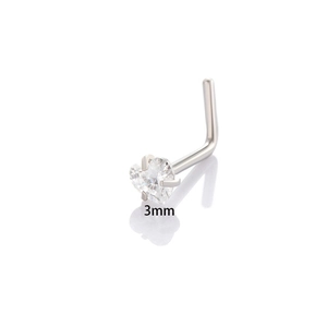 L-shaped stainless steel nose stud with a 3mm heart-shaped clear cubic zirconia stone
