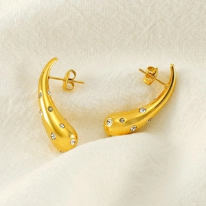 Chic 18K gold plated teardrop earrings with sparkling diamonds for women