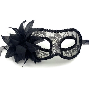 Masque de mascarade élégant en dentelle noire avec fleur latérale et liens en ruban