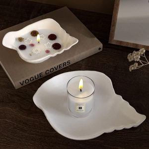 Artistic wavy white ceramic tray set with scented candle for home decor