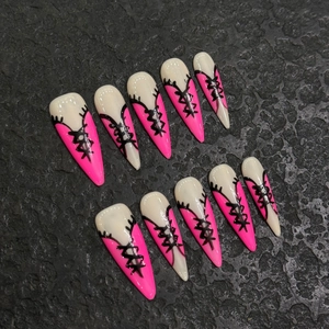 Press On Nails Long Stiletto Corset Lace Up Hand-Painted Pink White Punk Gothic Style Fake Nails For Women