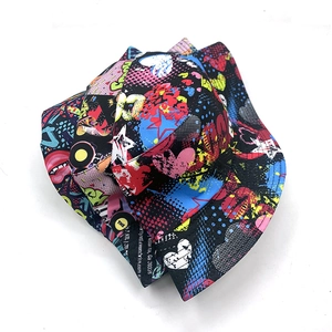 Graffiti bucket hat with colorful pop art prints and double-sided wear for streetwear fashion