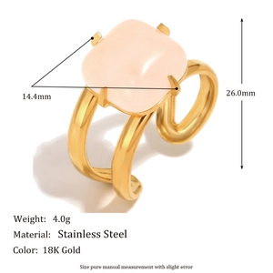 Bague ouverte minimaliste en acier plaqué or 18 carats avec pierre rose carrée