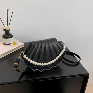 Women Shell Shaped Crossbody Bag PU Leather Elegant Chic Shoulder Bag With Artificial Pearl Chain Handle Niche Fashion Small Pouch