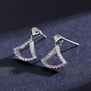 Boucles d'oreilles en argent S925 en forme d'éventail avec micro-pavé de zircons