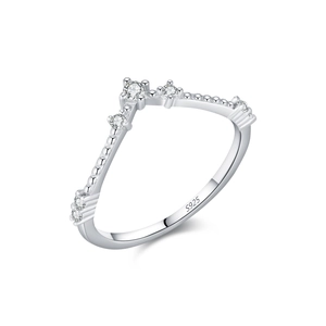 Sparkling S925 sterling silver V-shaped ring featuring Moissanite and polished finish