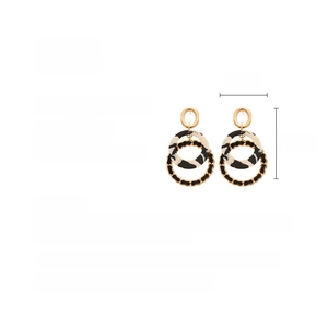 Detail showing marble resin hoops and black woven fabric rings with measurements