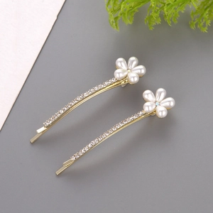 Elegant gold pearl flower hair clips with sparkling rhinestones for women hair styling