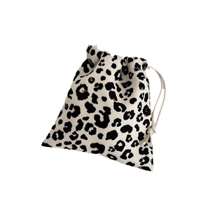 Cute leopard print canvas drawstring bag with beige base for female student organizers