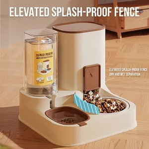Distributeur automatique de nourriture et d'eau avec séparation sèche et humide pour chats