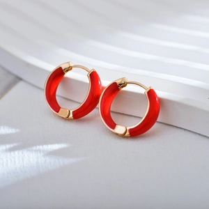 Minimalist geometric round earrings with red enamel coating and golden metal base