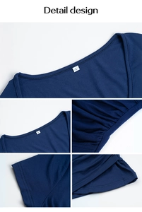 Detailansicht des V-Ausschnitts mit Etikett und seitlicher Raffung am marineblauen T-Shirt