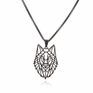 Collana con ciondolo a testa di lupo geometrico traforato in acciaio nero uomo