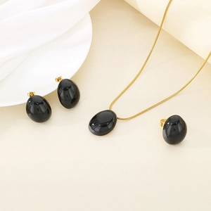 Morandi enamel oval jewelry set with black stones and gold snake chain necklace