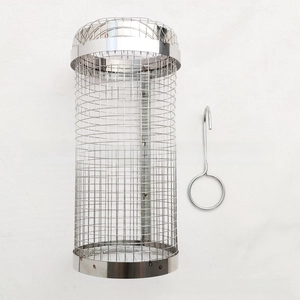 Close-up of the fine mesh structure and reinforced rim of the stainless grilling basket