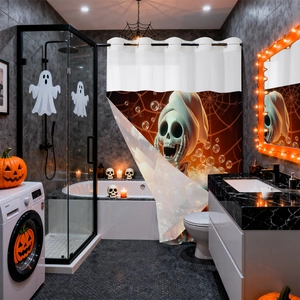 Dettaglio della tenda da doccia impermeabile di Halloween con scheletro e decorazioni