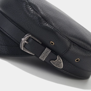 British retro black leather sailor hat featuring embossed metal buckle and lychee texture