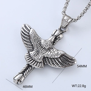 Vintage silver eagle pendant necklace for men made of stainless steel with size dimensions