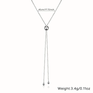 Detail view of S925 silver necklace with 45cm length and 3.4g weight measurements