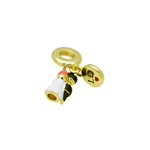 Close-up of gold-plated wedding charm with bride, groom and heart pendant for bracelets