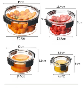Detail view of four round airtight food containers in 1400ml, 700ml, 300ml, and 100ml sizes
