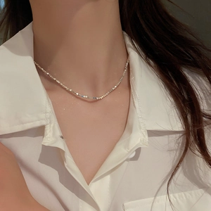 Irregular silver geometric necklace for women in minimalist metallic design