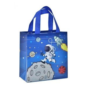Blaue Vliestasche mit Cartoon-Astronauten, Raketen und Planeten für Geschenke