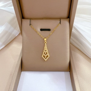 Geometric V-Shape Arrow Pendant Necklace Titanium Steel Chain With Zircon Inlaid Copper For Women Fashion Gold Color