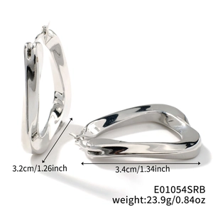 Detailed size and weight specs for silver twisted U-shaped hoop earrings, 3.4cm length