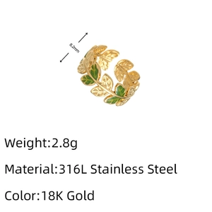 Detailed specifications of gold leaf ring with green enamel, weight 2.8g and width 8.2mm