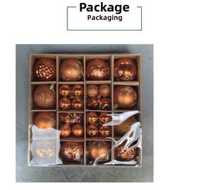 Dettaglio di 16 palline di Natale bronzo assortite con motivi di fiocchi di neve e glitter
