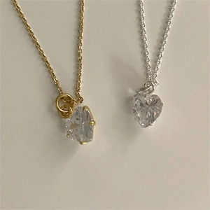 S925 sterling silver heart zircon necklace available in gold and silver finishes