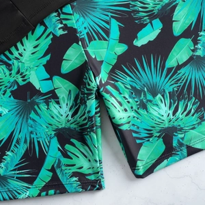 Maillot de bain deux pièces à manches courtes pour femme avec imprimé tropical floral