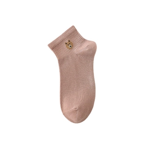 Pink cotton ankle sock featuring a cute brown bear embroidery on a white background