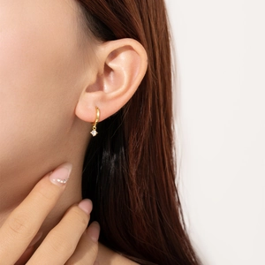 Minimalist S925 sterling silver gold hoop earrings with sparkling round zircon pendant