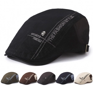 Retro Cotton Ivy Cap For Men Women Metal Skull Rivet Embroidery Flat Cap Adjustable Sun Protection Streetwear Hat