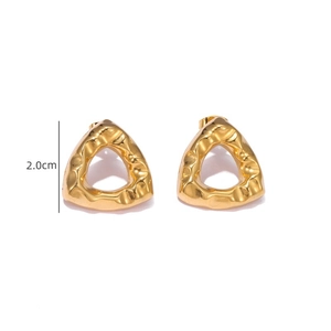 Detail of 2.0cm gold-plated triangular earrings with unique hammered lava texture finish