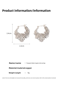 Detailansicht unregelmäßiger geometrischer Ohrringe mit Größen- und Gewichtsangaben