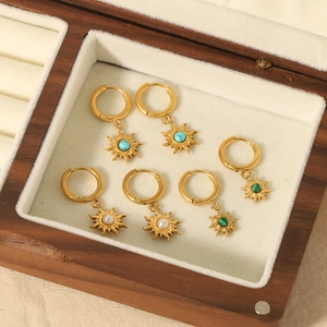 Boucles D'Oreilles Créoles Pendentif Soleil Vintage Acier Inoxydable Plaqué Or 18K Pierre Naturelle Künstliche Perle Bijoux Bohème Femme