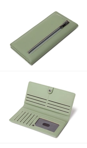 Détail d'un portefeuille long en cuir PU vert avec poche zippée et fentes pour cartes