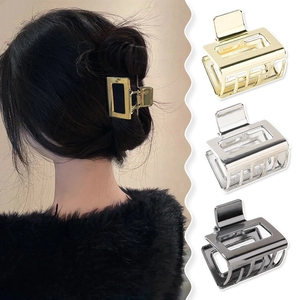 Minimalist Metal Hair Claw Clips Hollow Geometric Zinc Alloy Hair Accessories For Women Elegant Versatile Styling Tool