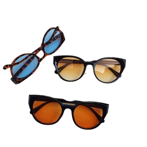 Retro cat eye sunglasses for women in leopard print and resin frames collection