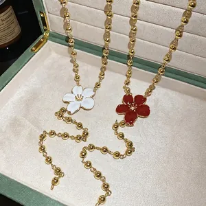 Elegant Flower Pendant Long Y-Shape Necklace Gold Bead Chain Alloy Resin Retro Sweater Chain For Women