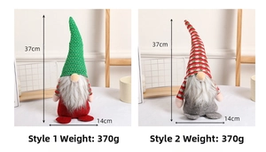 Detailansicht handgemachter Weihnachtswichtel mit Strickmützen und grauen Bärten