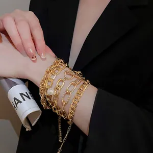 Women Golden Chain Bracelets Copper Rhinestone Imitation Artificial Pearl OT Toggle Clasp Punk Hip Hop Chunky Fashion Accessories