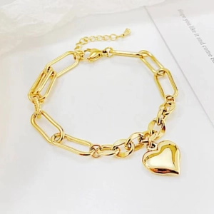 Vintage Heart Titanium Steel Bracelet For Women Ins Style Asymmetrical Chain Gold Plated Fashion Jewelry Heart Pendant