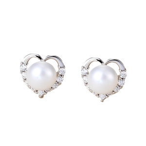S925 Sterling silver heart pearl stud earrings with zircon accents on white background