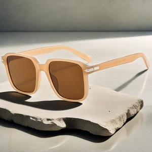 Retro Square Oversized Sunglasses For Women Men UV400 Protection Vintage PC Frame Metal Decor Fashion Eyewear