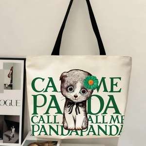 Sac fourre-tout en toile avec imprimé chat mignon et texte vert Call Me Panda